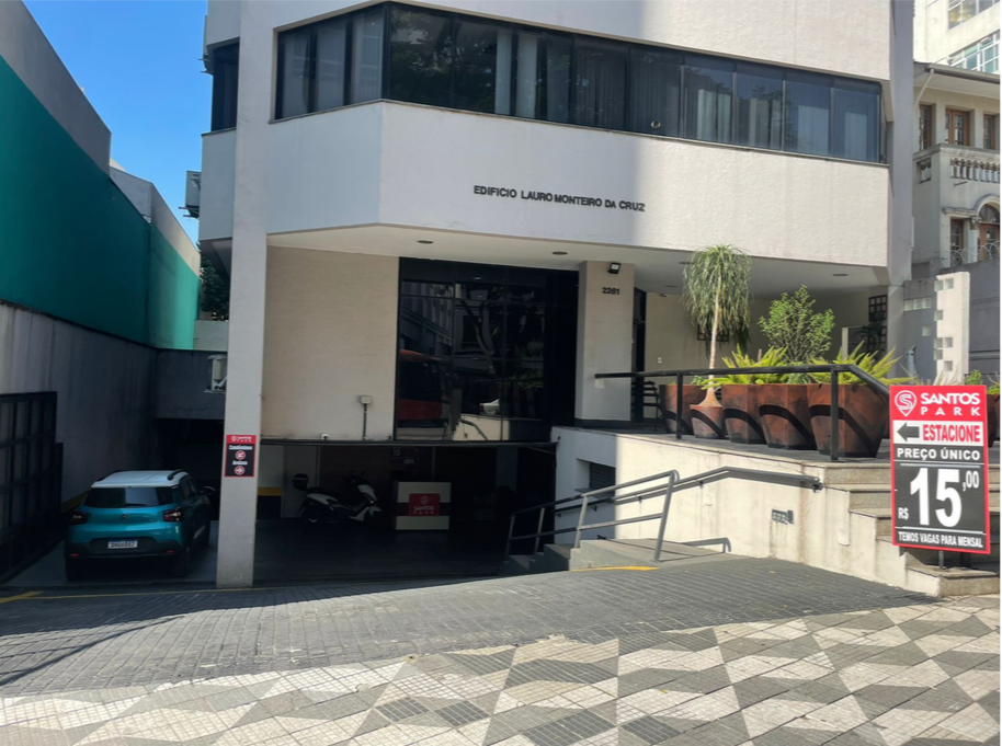 Estacionamento nos jardins